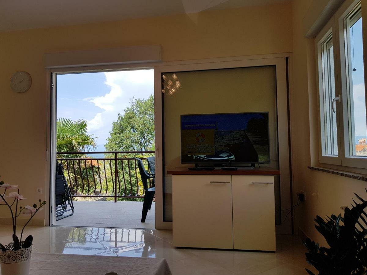 Apartman Vesna Malinska Εξωτερικό φωτογραφία