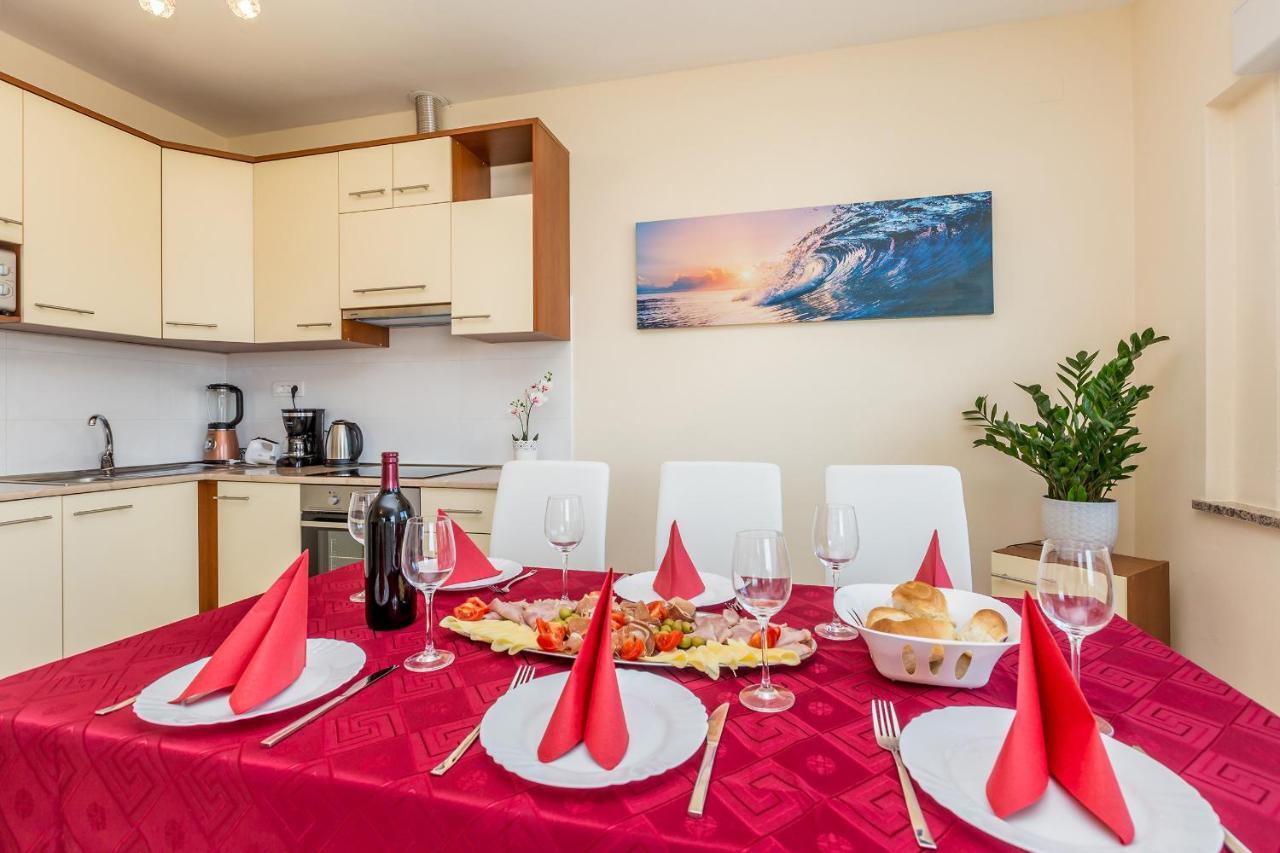 Apartman Vesna Malinska Εξωτερικό φωτογραφία